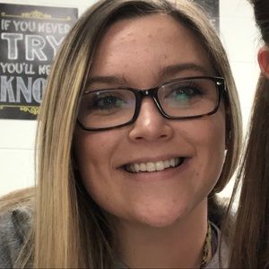 Meet your Posher, Shea